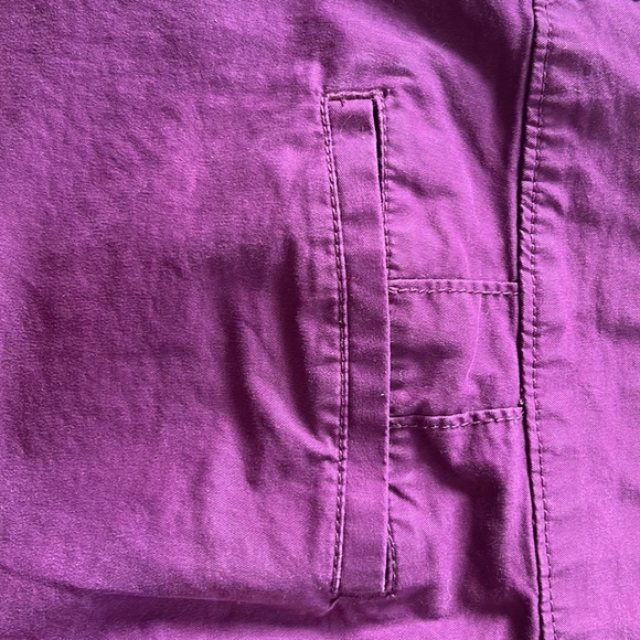 Old Navy size 12 magenta women’s short - Picture 7 of 10